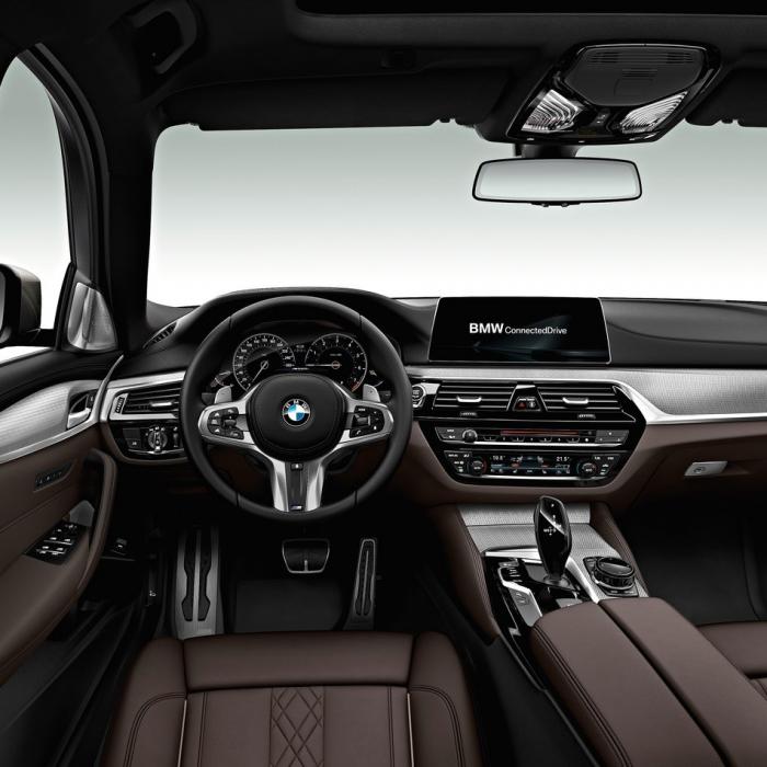 BMW 520i  (Automat)