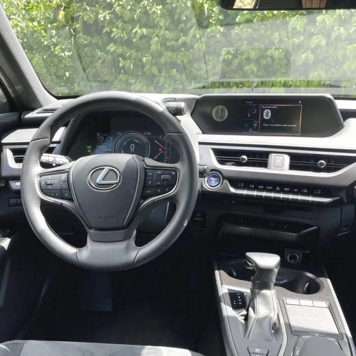 Lexus UX250  (4x4 Automatic) Hybrid