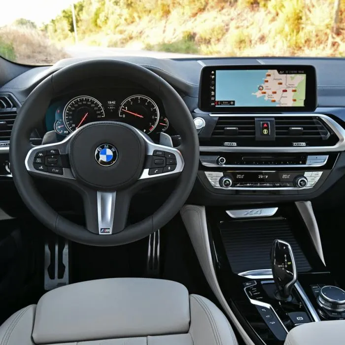 BMW X4 (4x4 Automat)