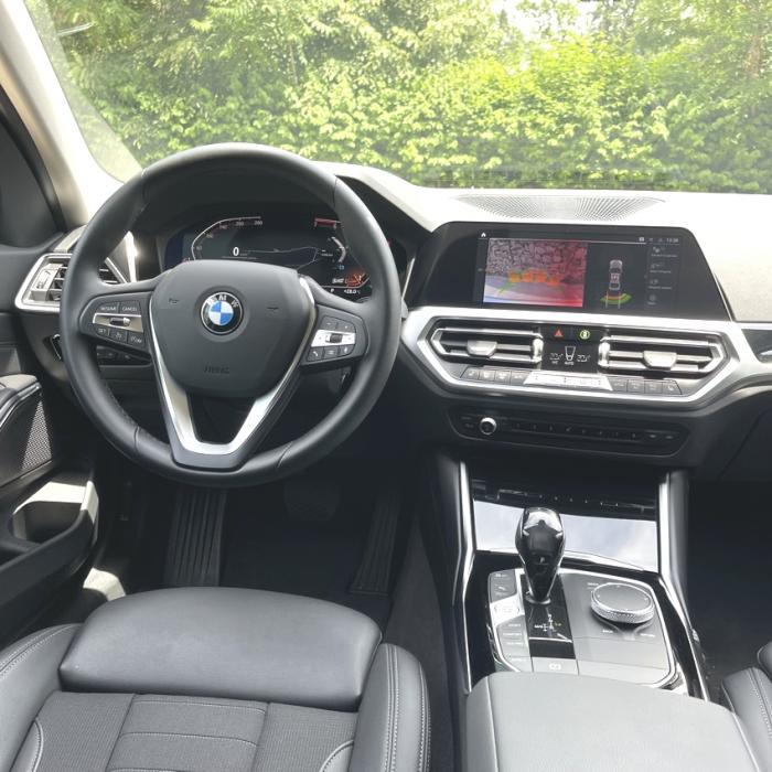 BMW 318i (Automat)