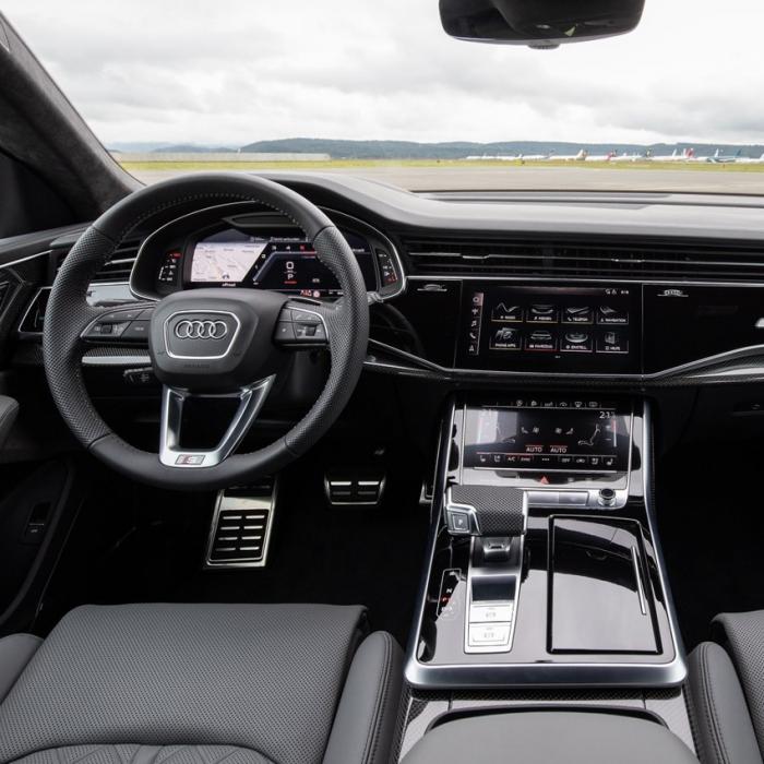 Audi Q8 S-Line (4x4 Automatic) Diesel