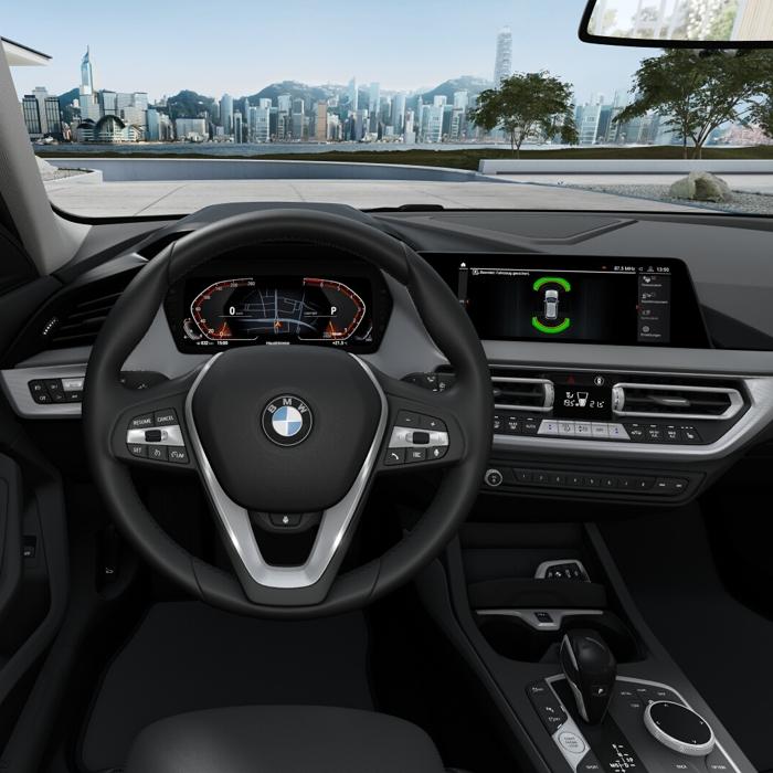 BMW 118i (Automatic)