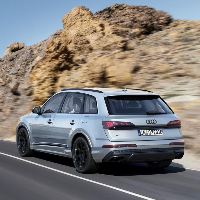 Audi Q7 S-Line (4x4 Automatic) Diesel