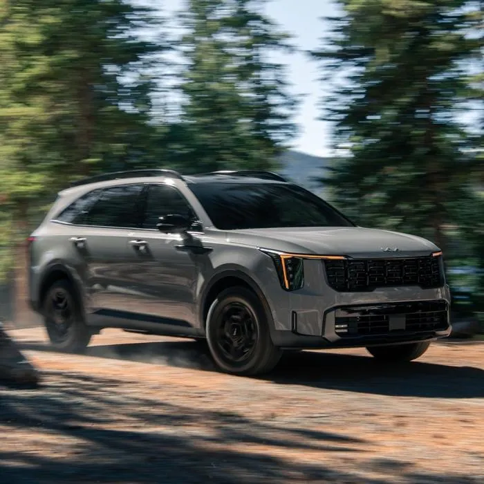 KIA Sorento Premium (4x4 Automatic) Diesel